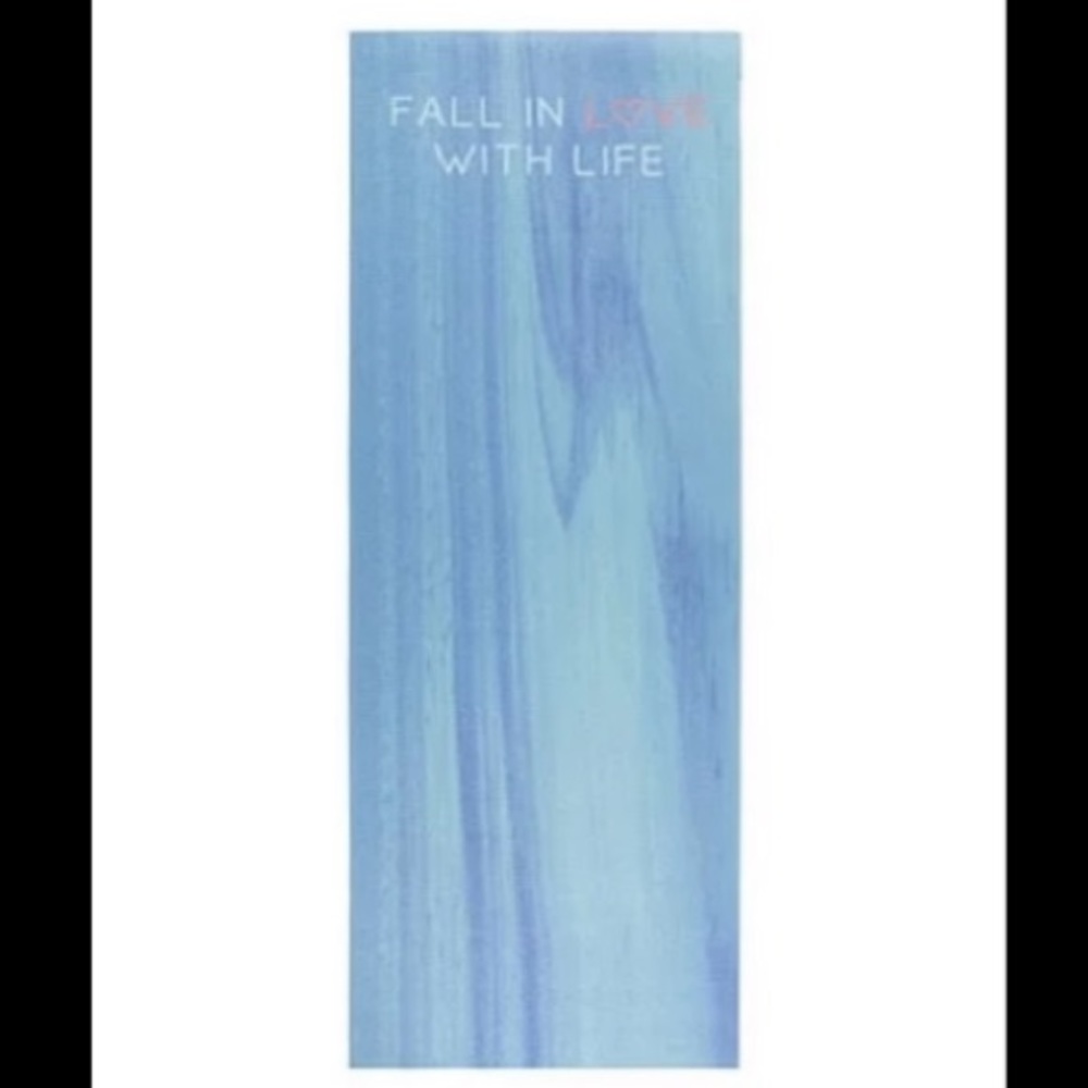 Forever 21 Blue “Fall in Love with Life” Yoga Mat